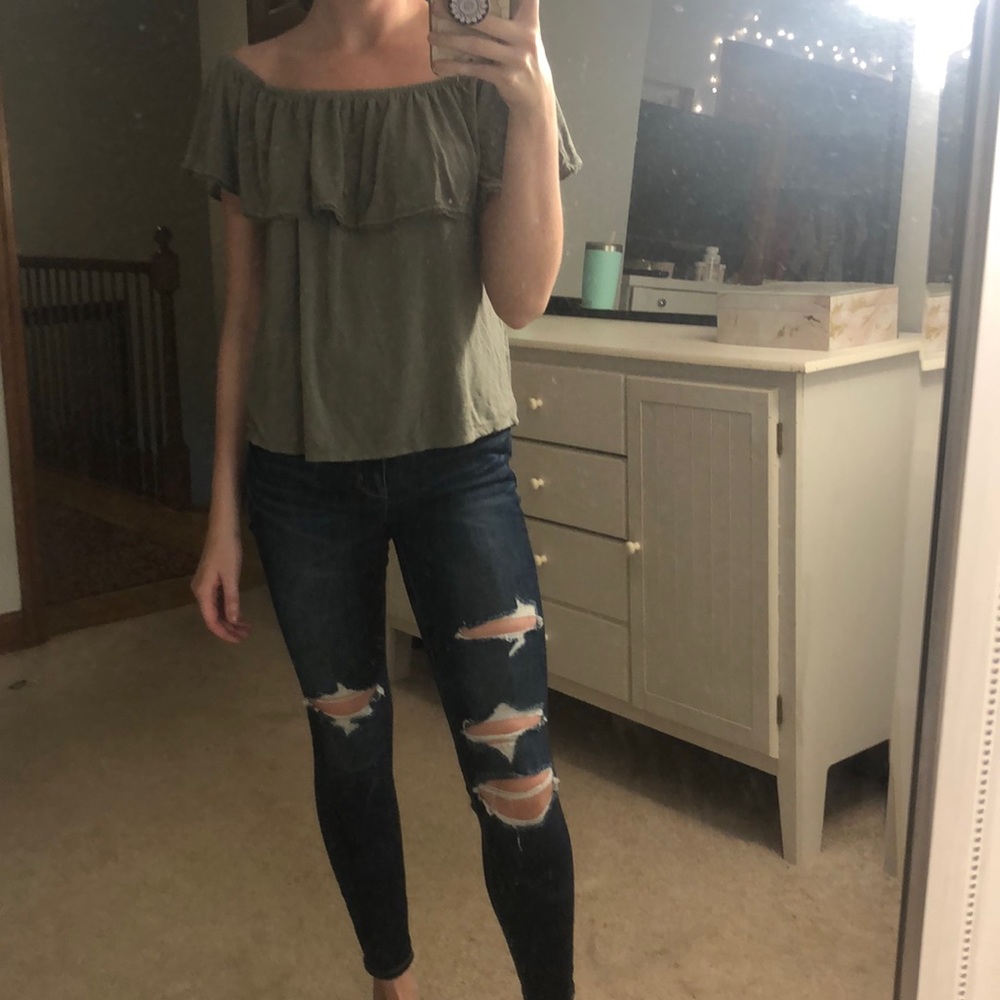 American Eagle Off-the-Shoulder Top